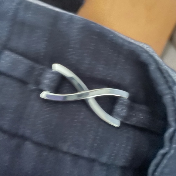 Capris - Picture 3 of 3